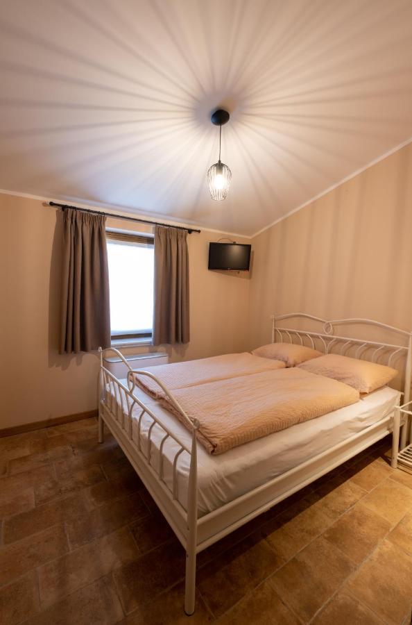 Farm Stay Malovscevo Vitovlje Екстер'єр фото